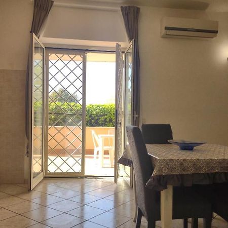 Lizzies Hus Appartement Fiumicino Buitenkant foto