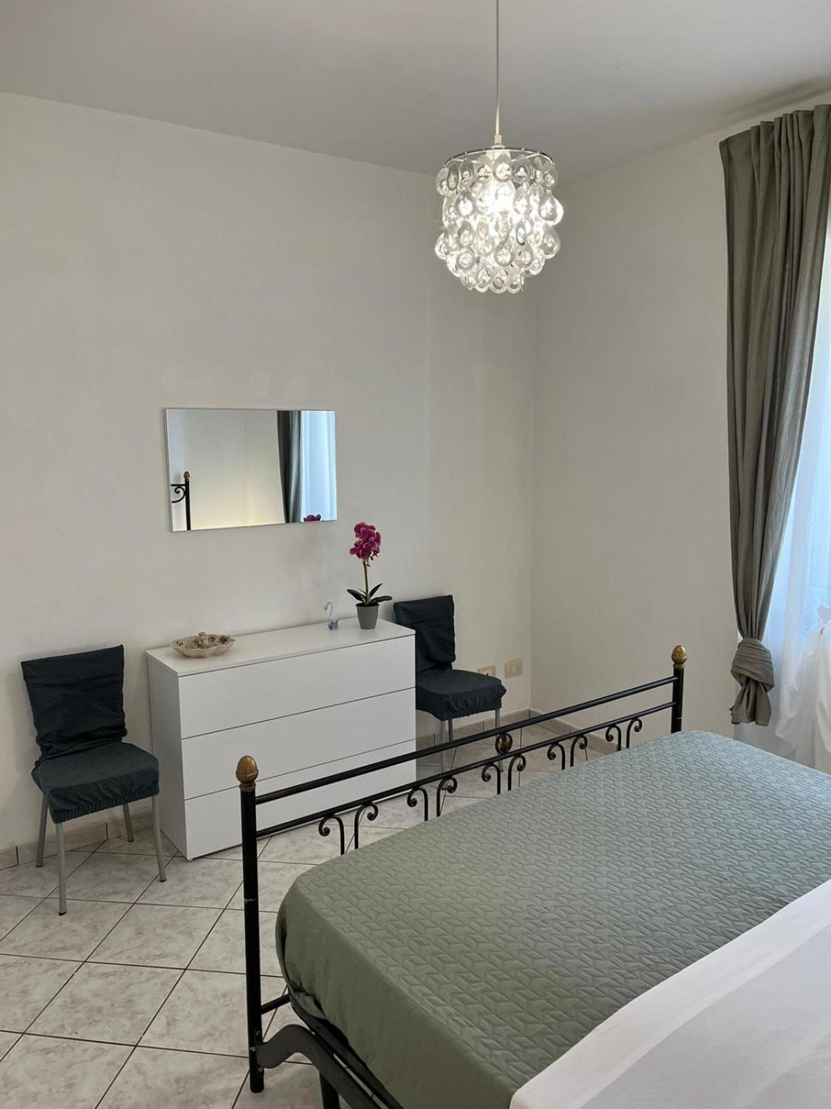 Lizzies Hus Appartement Fiumicino Buitenkant foto